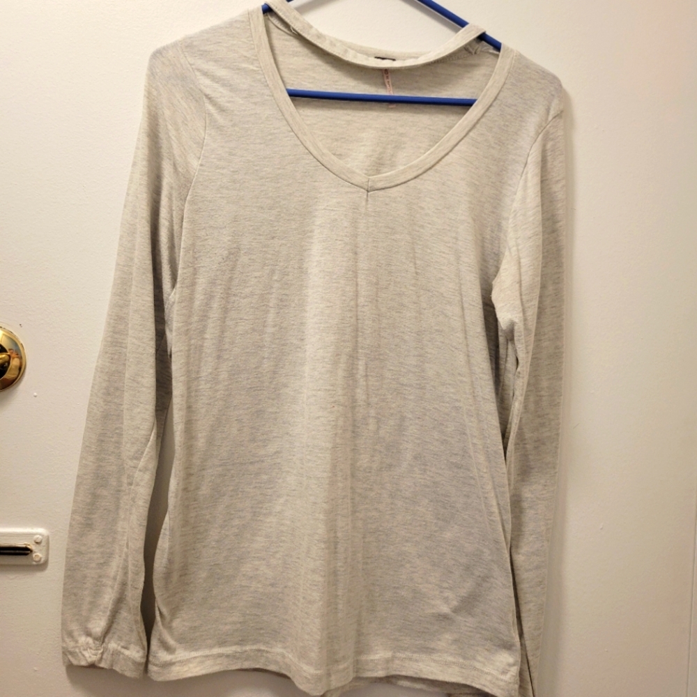 Choker Long Sleeve White Tee